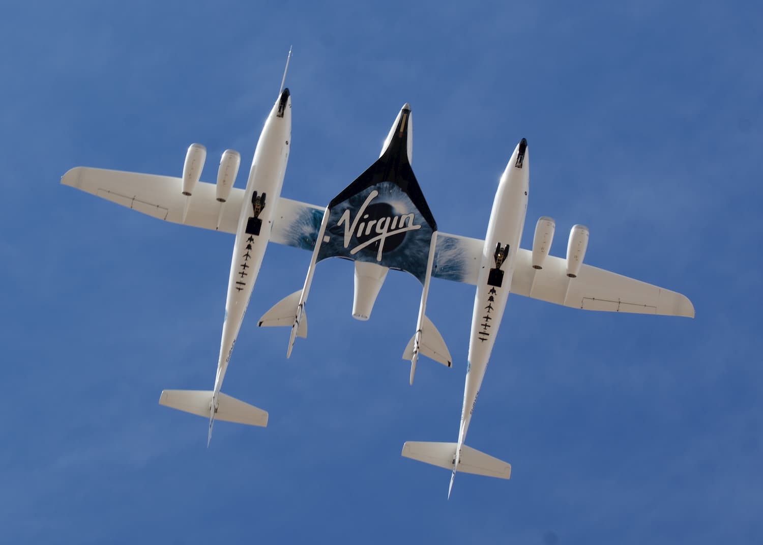 White_Knight_Two_and_SpaceShipTwo_from_directly_below--1-