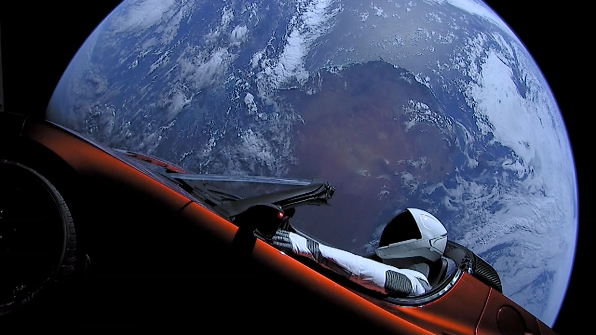 Op-Ed: Why SpaceX should launch more cars into space, and do the other things
